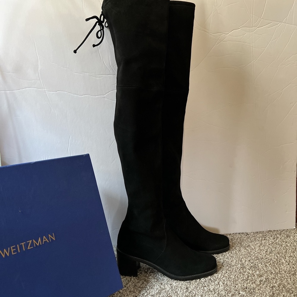 LIKE NEW Stuart Weitzman thigh high boots